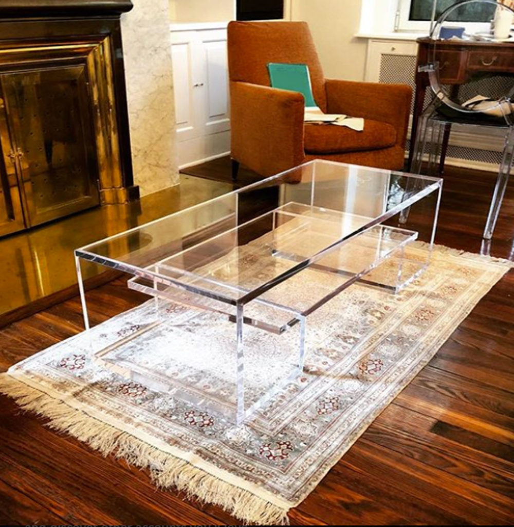 Pace Table | Plexi-Craft Signature Collection